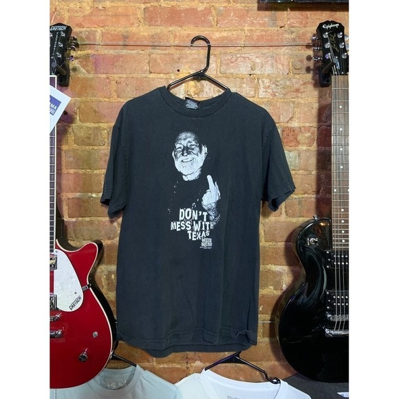 Tops - Willie Nelson Large Black  White Tshirt Gift For Fan Shirt